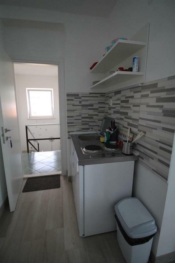 Private Accommodation Carevic Dubrovnik Bagian luar foto